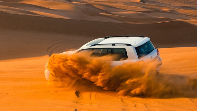 Why Evening Desert Safari Dubai Beats Morning Tours