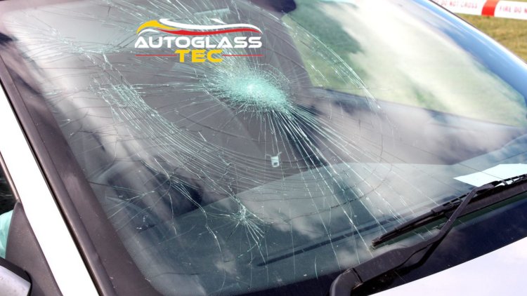 How to Handle Chipped or Cracked Windshields